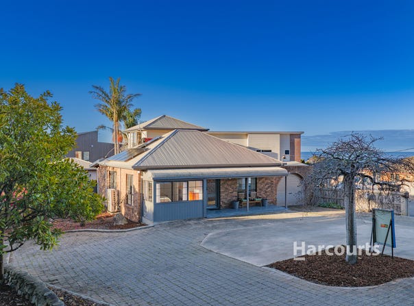 9 Main Road, Penguin, Tas 7316