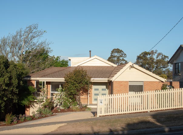 33 Chestnut Road, Youngtown, Tas 7249