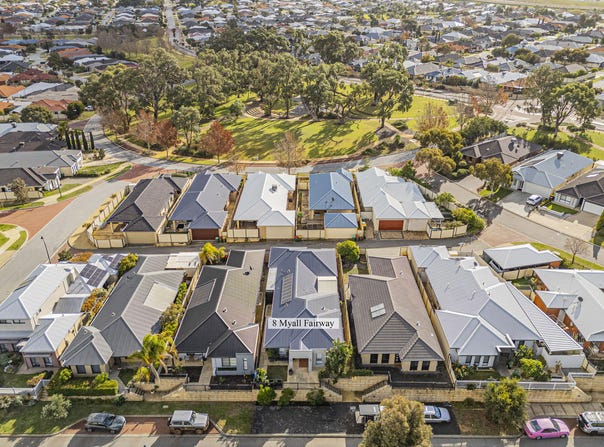 8 Myall Fairway, Clarkson, WA 6030