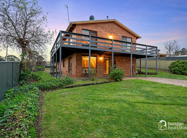 10 Towers Street, Flora Hill, Vic 3550