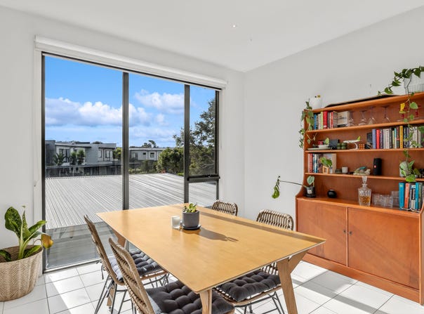 33 Coast Drive, Torquay, Vic 3228
