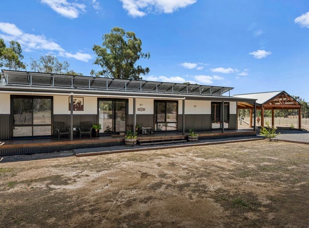320 High Street, Violet Town, Vic 3669