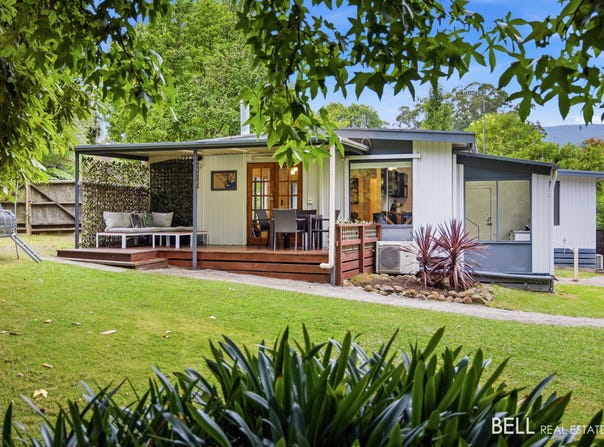 6 Lincoln Road, Warburton, Vic 3799