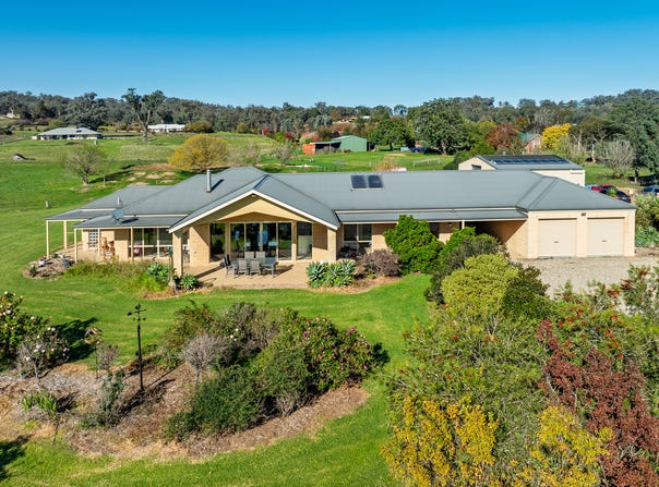 37 Alexandra Way, Table Top, NSW 2640