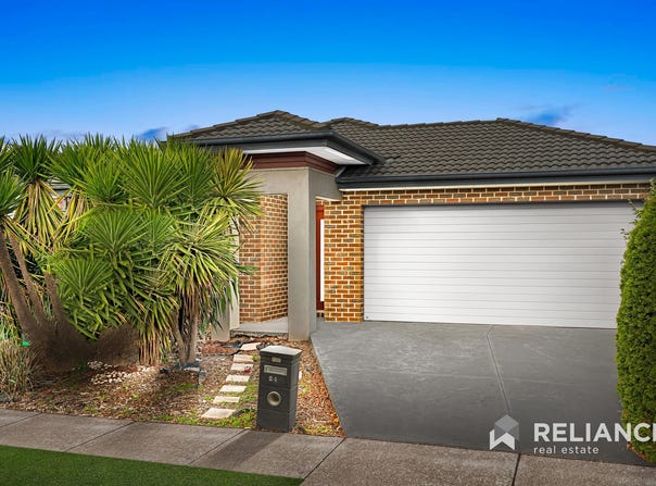24 Tropic Circuit, Point Cook, Vic 3030
