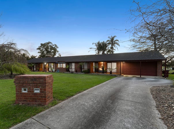 1-3 Cranston Close, Narre Warren North, Vic 3804