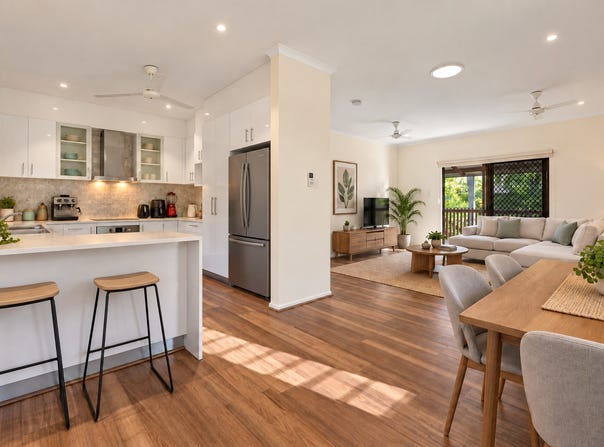 25 Mahogany Crescent, Karama, NT 0812