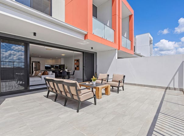 37/34 John Francis Drive, Carrara, Qld 4211