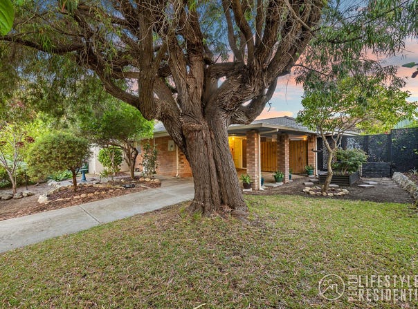 8 Augusta Grove, Yanchep, WA 6035