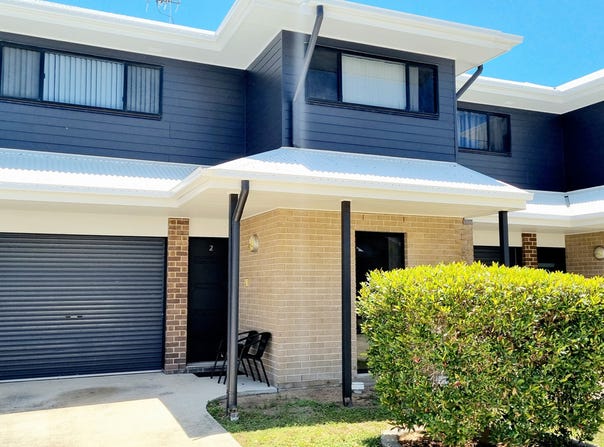 2/7 Bilgola Place, Blacks Beach, Qld 4740