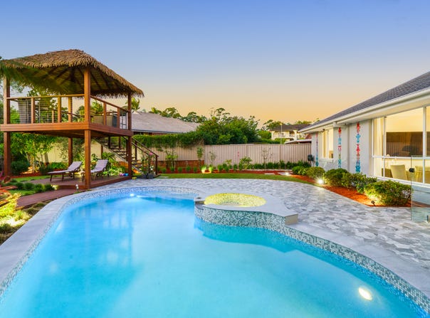 23 Marbella Drive, Benowa Waters, Qld 4217