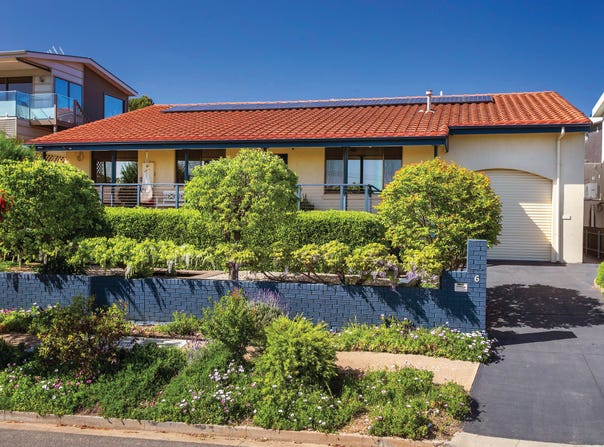 6 Dudley Crescent, Marino, SA 5049