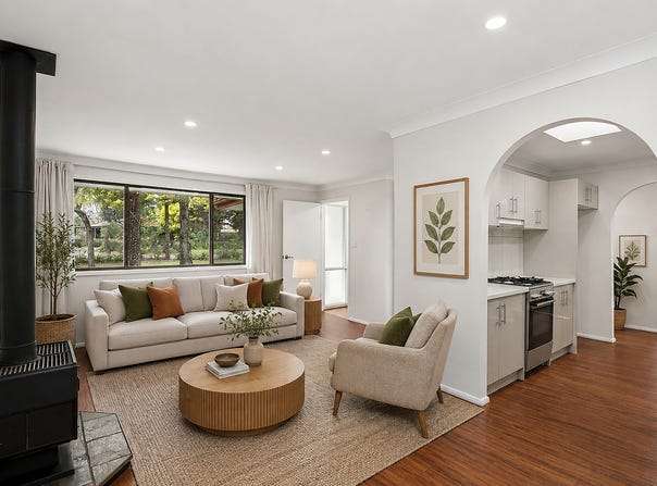 271 Blaxland Road, Wentworth Falls, NSW 2782