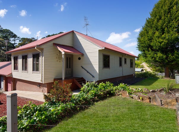 34 Wombat Street, Blackheath, NSW 2785