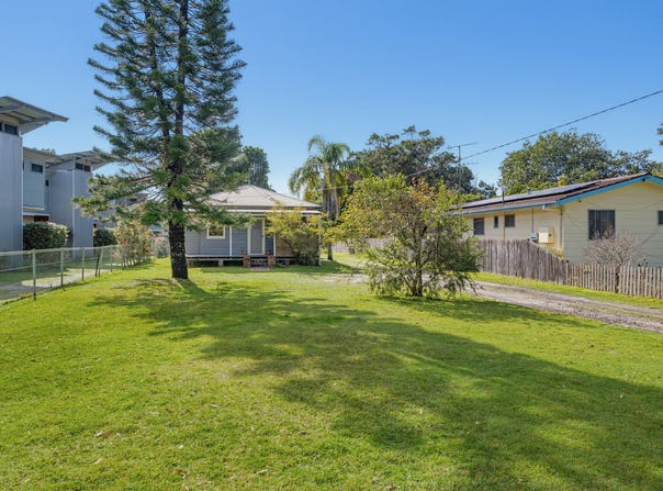7 Belmore Street, Crescent Head, NSW 2440