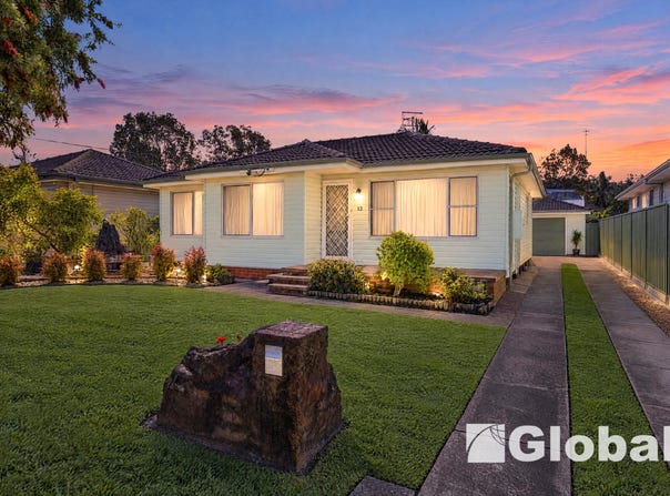 12 Campbell Street, Warners Bay, NSW 2282