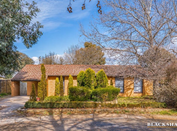96 Bacchus Circuit, Kambah, ACT 2902