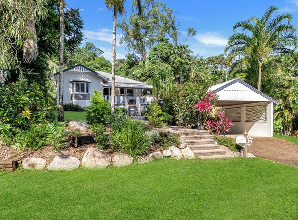 32 MacKey Close, Brinsmead, Qld 4870