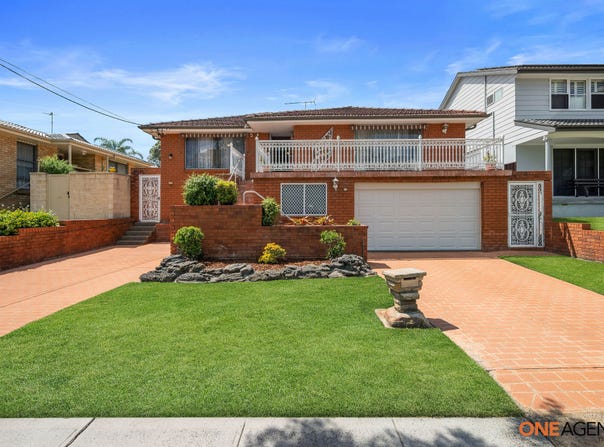 17 Pindari Road, Peakhurst Heights, NSW 2210