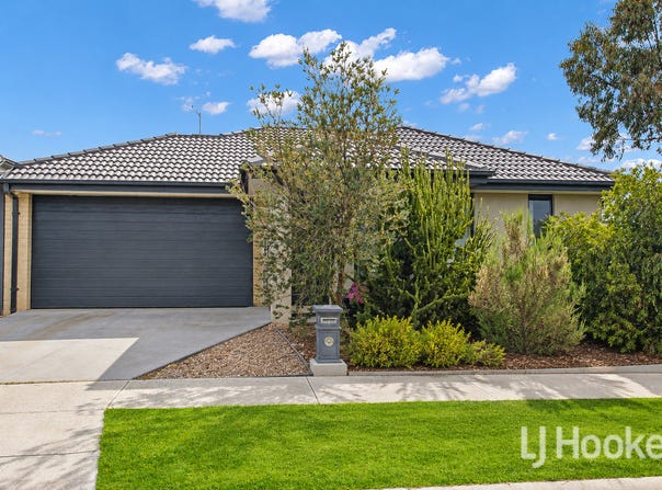 2 Ajay Way, Kurunjang, Vic 3337