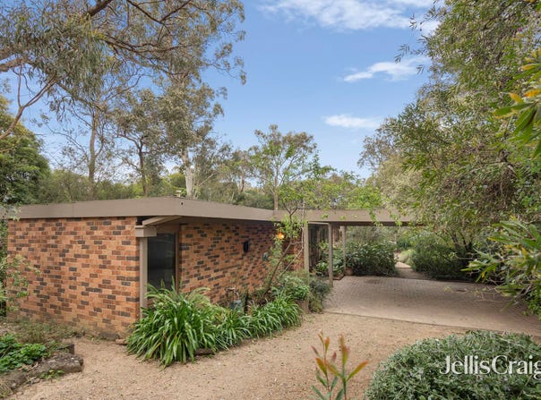 4 Yeoman Court, Park Orchards, Vic 3114