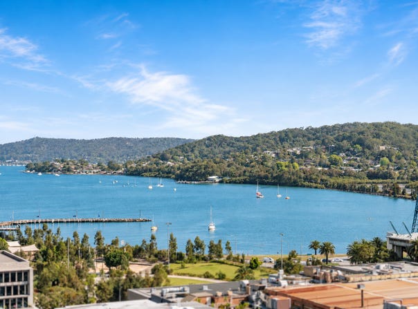 E1307/108 Donnison Street, Gosford, NSW 2250