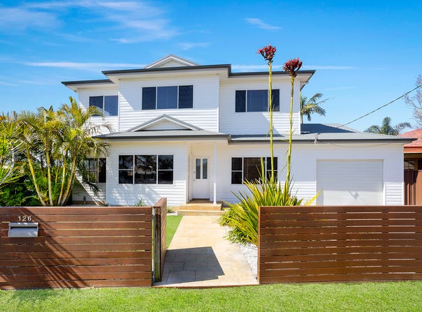 126 Cooriengah Heights Road, Engadine, NSW 2233