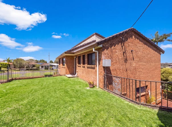 1/60 Oyster Point Road, Banora Point, NSW 2486