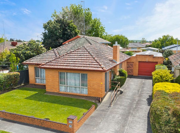 22 Fisher Street, Wendouree, Vic 3355