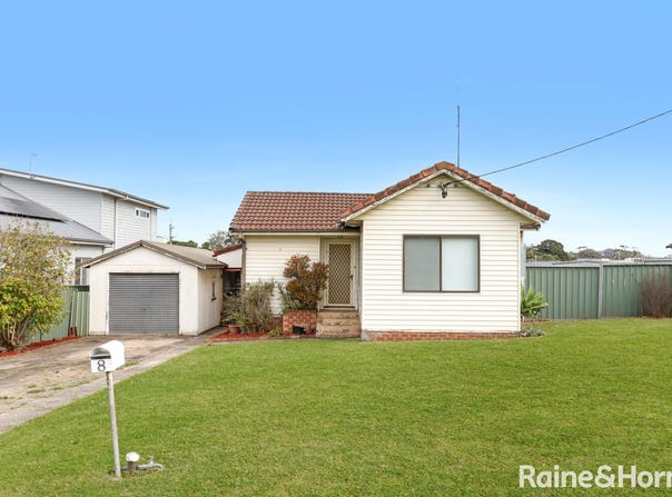 8 Hoskins Avenue, Warrawong, NSW 2502