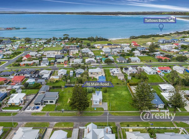 16 Main Road, Stanley, Tas 7331