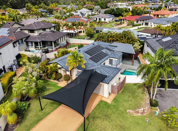 4 Worthing Court, Arundel, Qld 4214