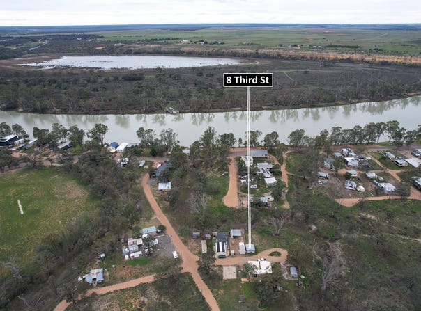 8 Third Street, Blanchetown, SA 5357