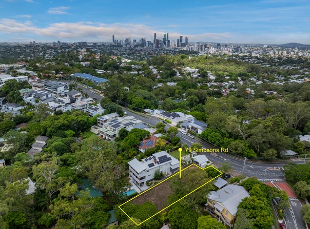 79 Simpsons Road, Bardon, Qld 4065