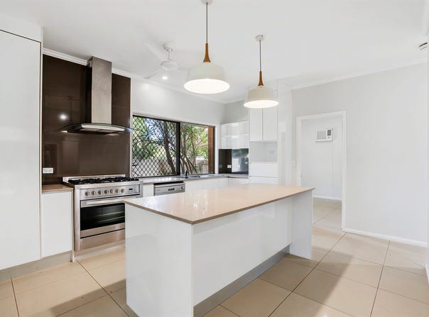 54 Racecourse Road, Cooktown, Qld 4895
