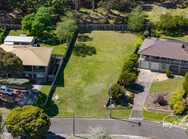 25 Chungon Crescent, South Launceston, Tas 7249