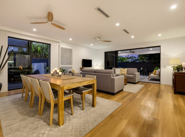 4 Wiluna Street, Warana, Qld 4575