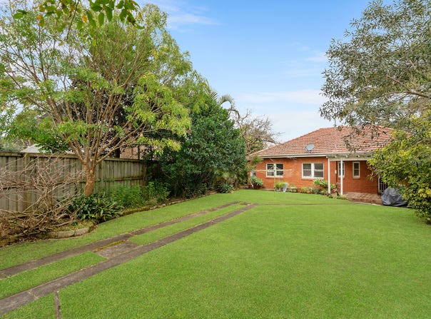 15 The Parapet, Castlecrag, NSW 2068