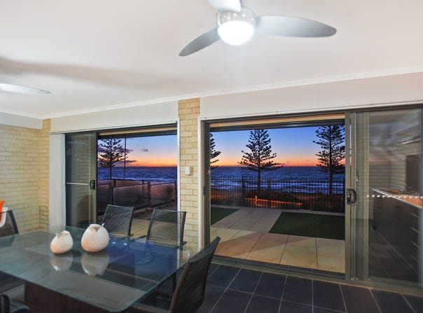 25 Esplanade, Christies Beach, SA 5165