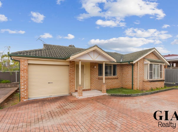 1/90 Allambie Road, Edensor Park, NSW 2176