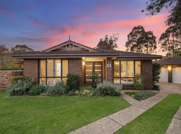 11 Ribbon Gum Close, Alfords Point, NSW 2234