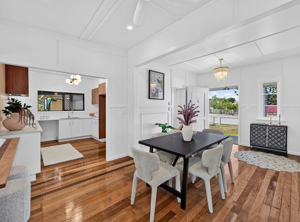 37 Montgomery Street, West End, Qld 4810