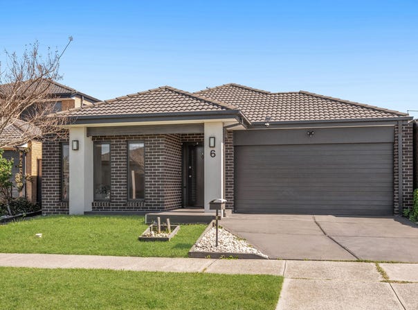 6 Ottelia Street, Cranbourne North, Vic 3977