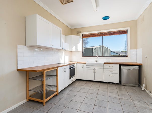 2 South Street, Culcairn, NSW 2660