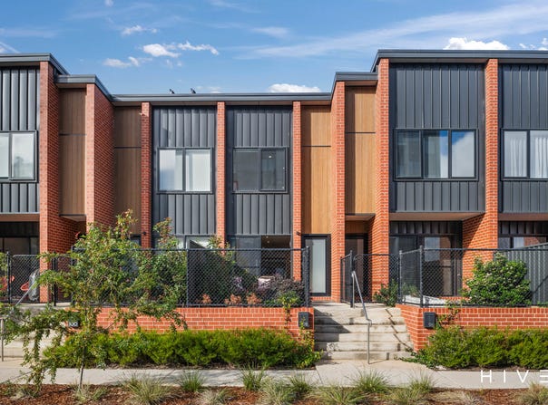 98 Beechworth Street, Watson, ACT 2602