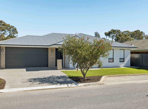 2C Parcoola Avenue, Hope Valley, SA 5090