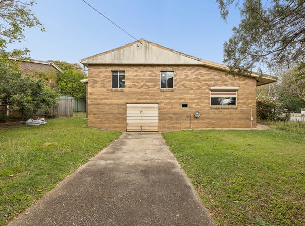 12 Grahams Road, Strathpine, Qld 4500
