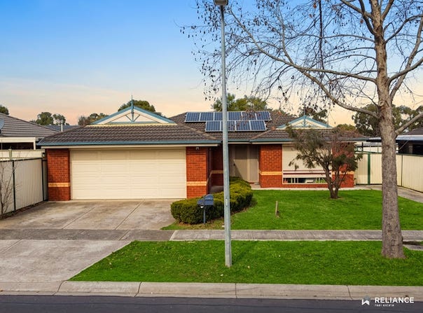 32 Cuthbert Avenue, Truganina, Vic 3029