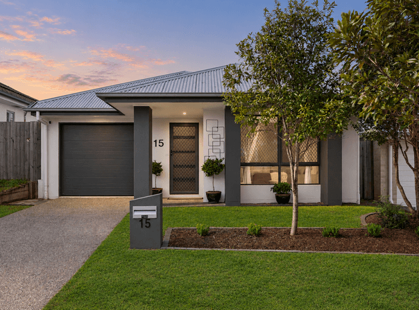 15 Foxtail Road, Ripley, Qld 4306