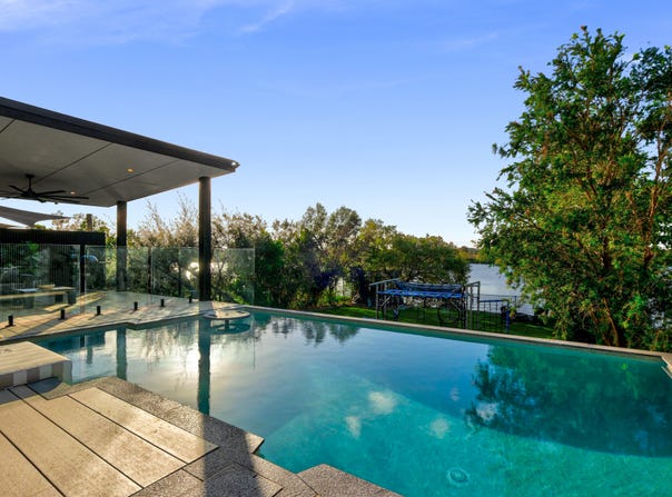 95 River Links Boulevard East, Helensvale, Qld 4212